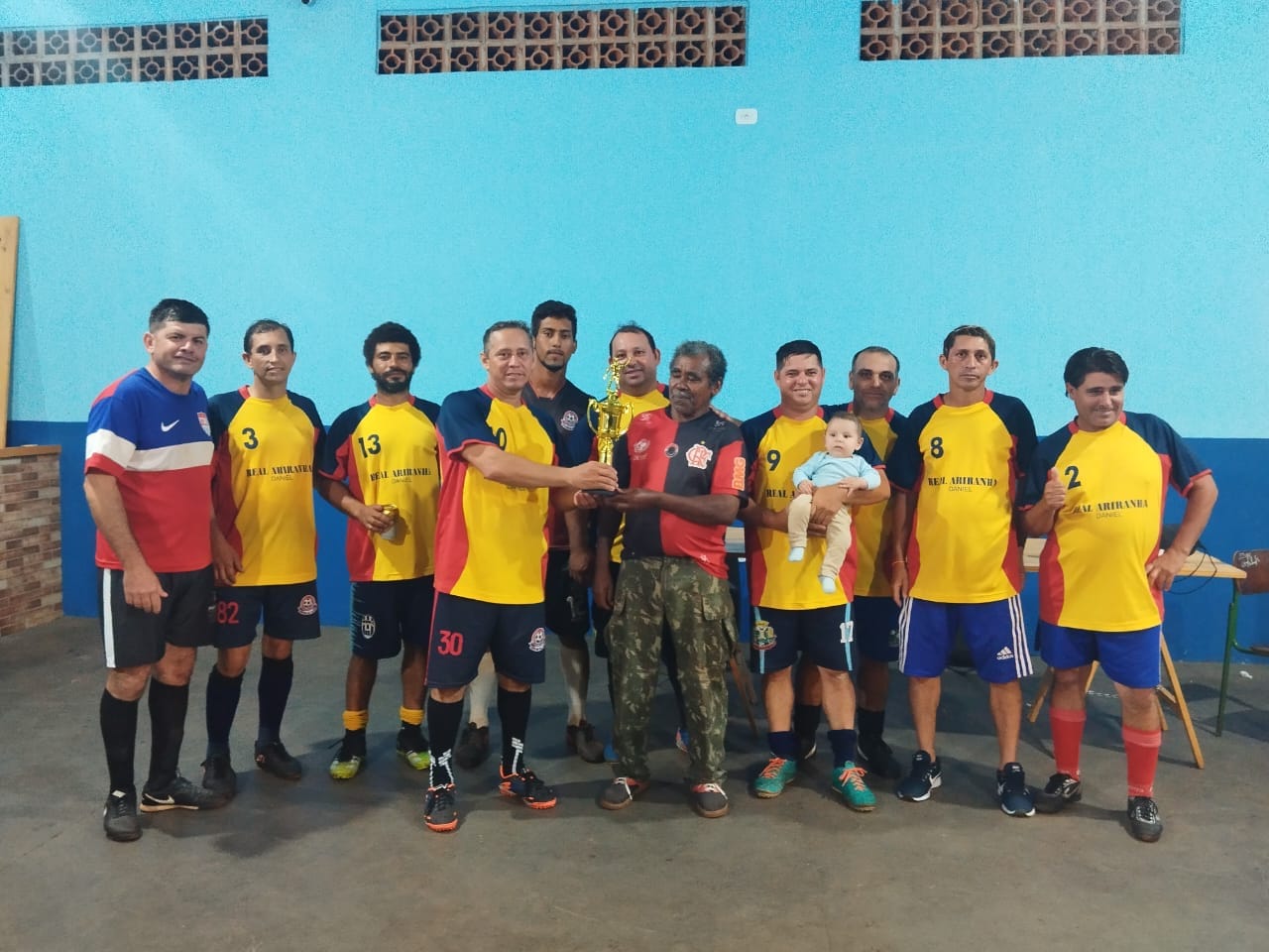 Torneio Municipal de Veteranos reúne equipes em comemoração ao Dia do Trabalhador em Ariranha do Ivaí