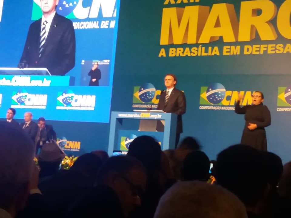 Prefeito Augusto Cicatto participou da Marcha dos Municípios em Brasília