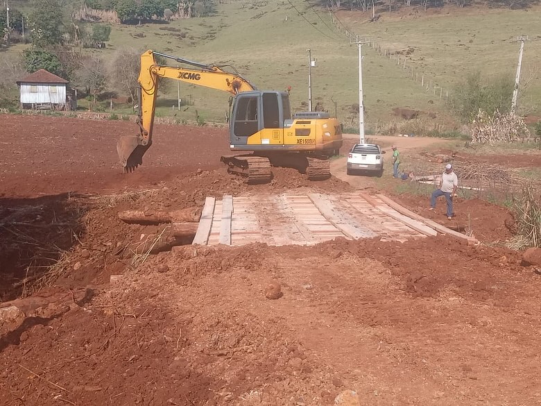 Parceria entre Ariranha do Ivaí e Ivaiporã garante construção de ponte na divisa entre os municípios